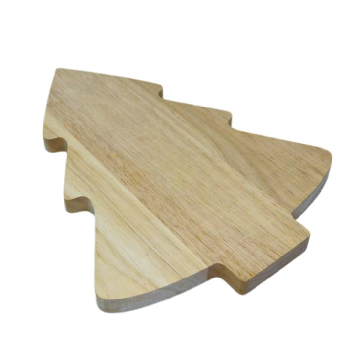 Solid Wooden Christmas Tree-Shaped Chopping Board – Custom Engraving